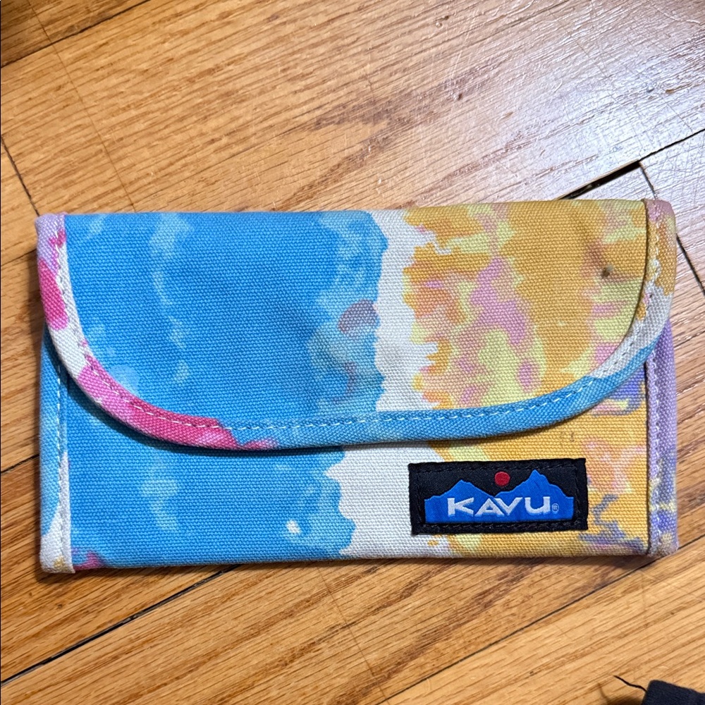 Kavu Canvas Wallet - Blue, Yellow & Pink